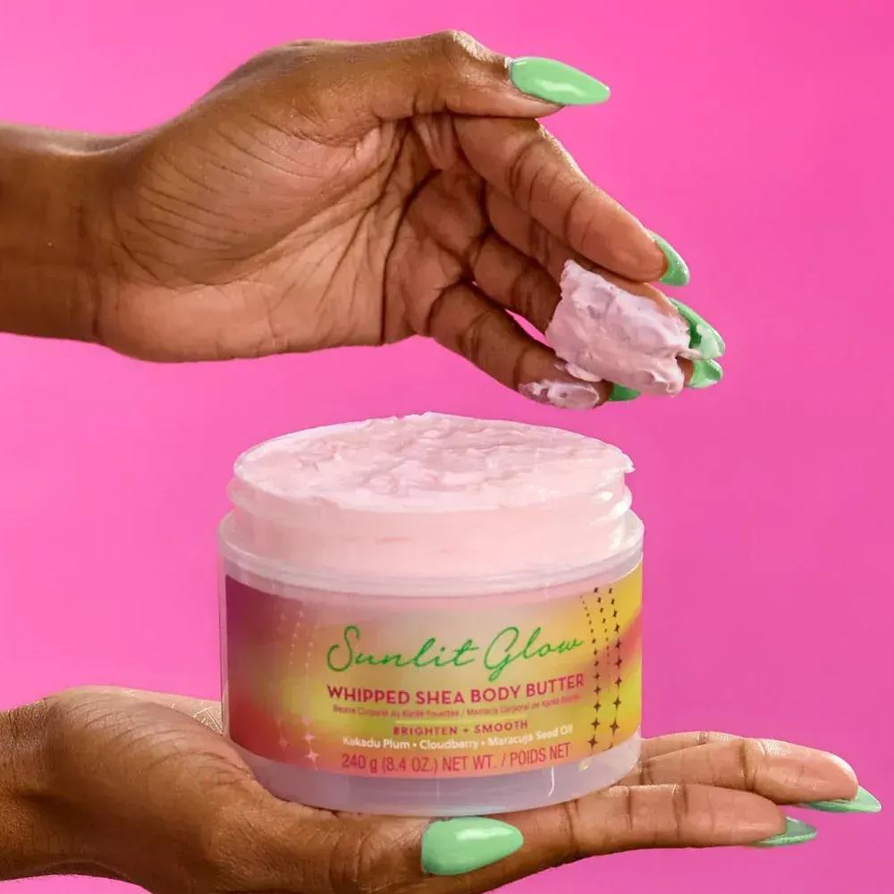 TREE HUT Sunlit Glow Whipped Body Butter 240g - Баттер для тіла - фото №2 TREE HUT Sunlit Glow Whipped Body Butter 240g - Баттер для тіла - фото №2
